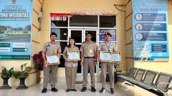 Dorong Pelayanan Prima, Kantah Gorut Beri Penghargaan kepada Pegawai Terbaik