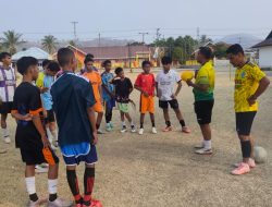 Keterbatasan Fasilitas Tak Patahkan Semangat Pemain Muda SSB Bintang Muda Gorut